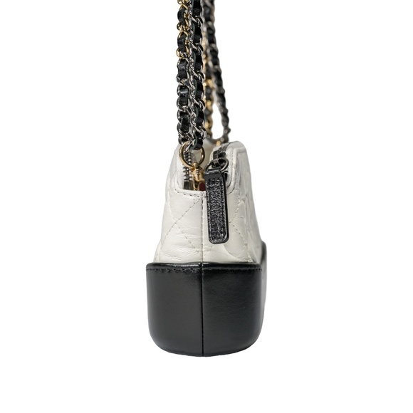 Chanel Gabrielle Double Zip Clutch with Chain Quilted Aged Calfskin - Picture 7 of 12